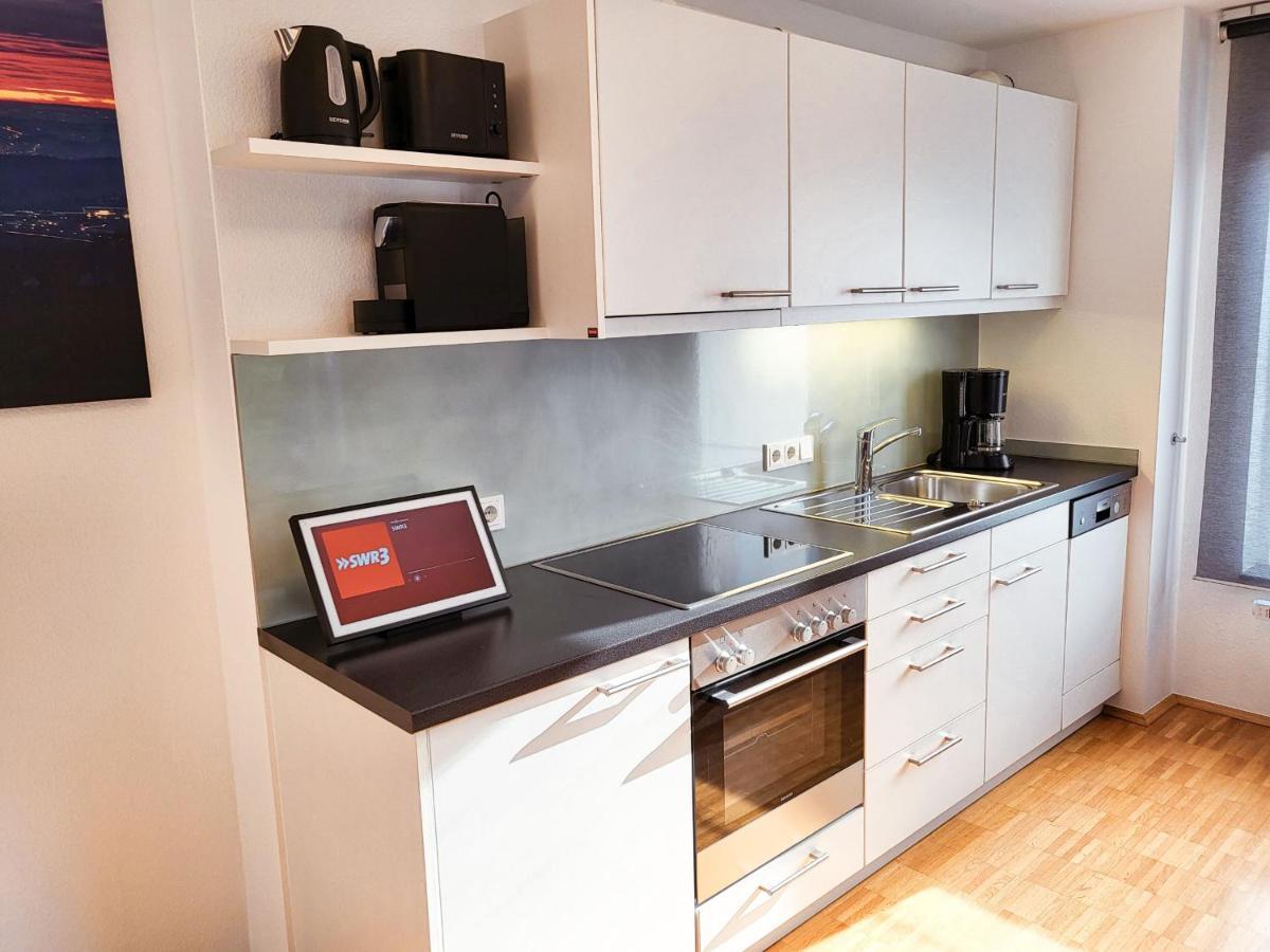 Zentrale Ferienwohnung In Aalen City Mit 4-Sternen Eksteriør bilde