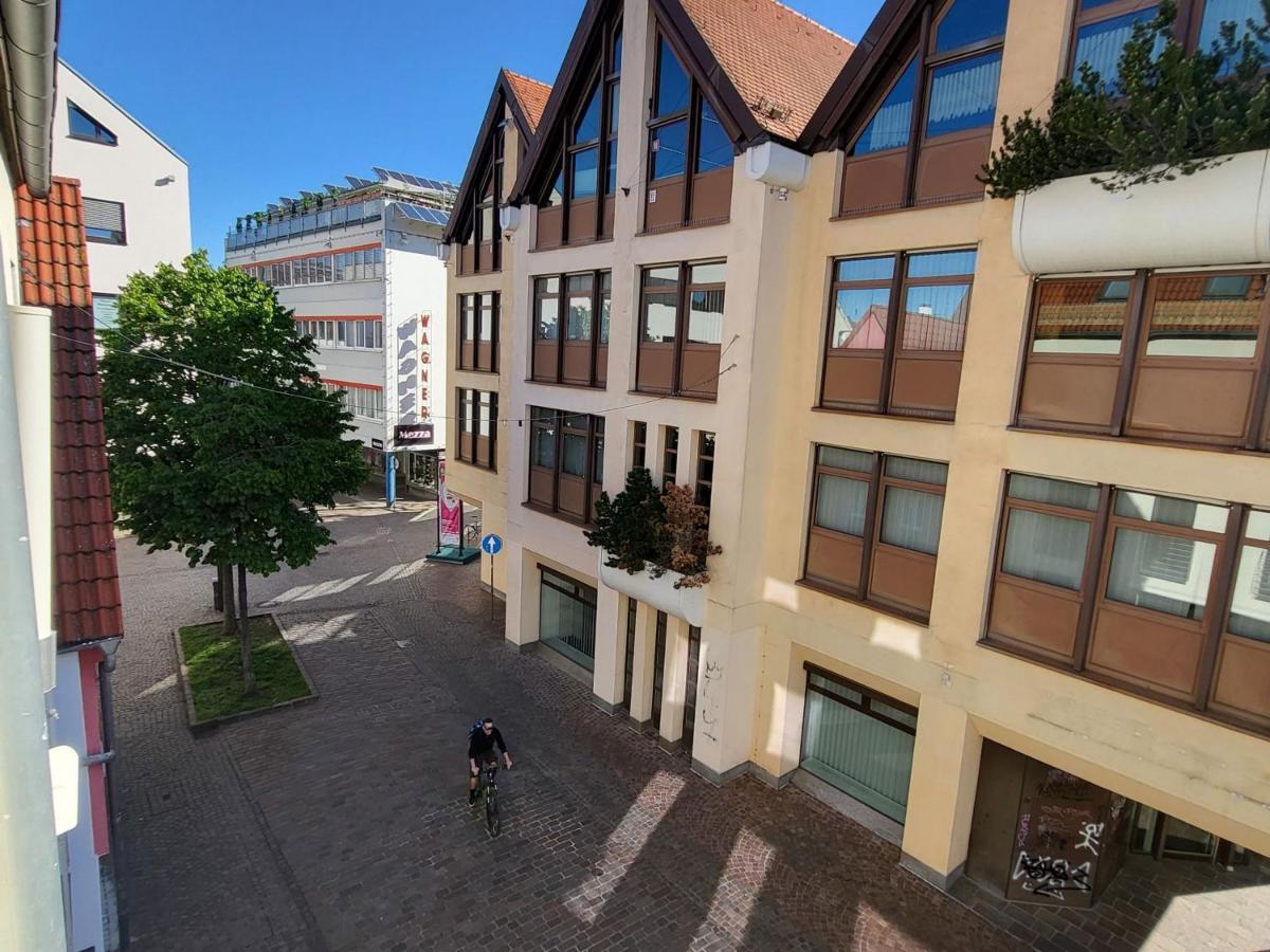 Zentrale Ferienwohnung In Aalen City Mit 4-Sternen Eksteriør bilde