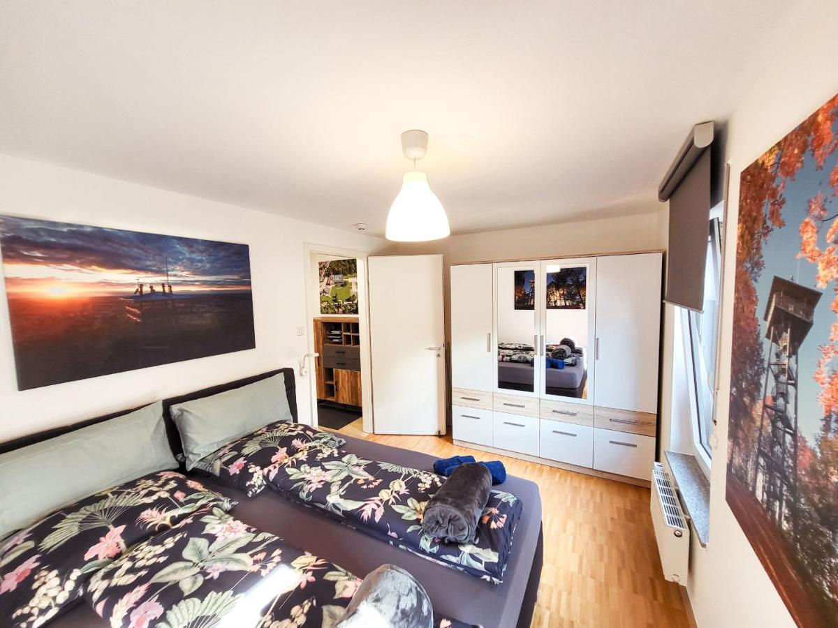 Zentrale Ferienwohnung In Aalen City Mit 4-Sternen Eksteriør bilde